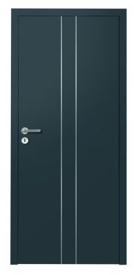 Porte en bois sombre avec deux rainures verticales, fermée, dotée d'une poignée et d'une serrure.
